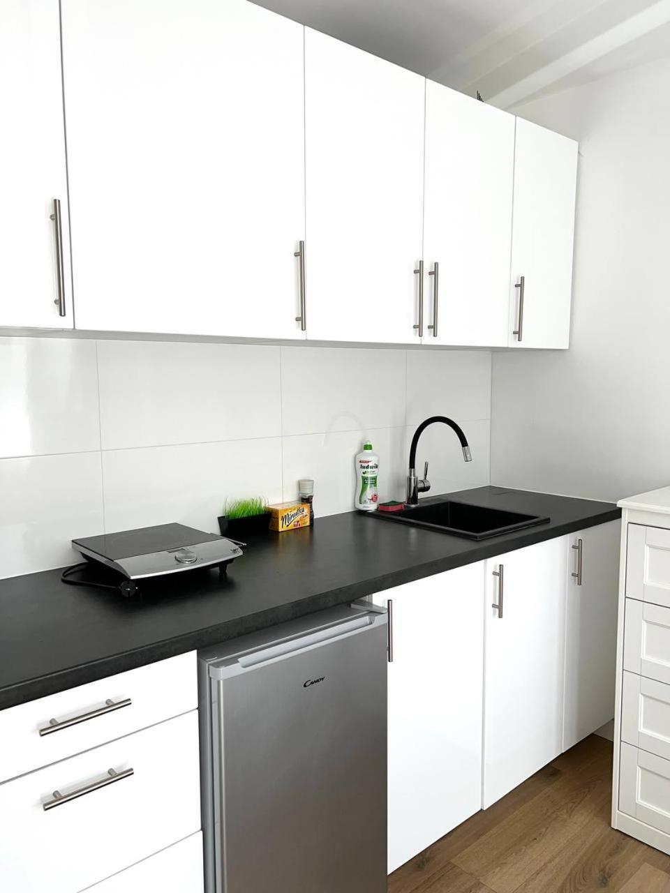 Quiet Apartment Near The Park, Metro, Centre, Wi-Fi - By Hik Apartments Varsovia Exterior foto