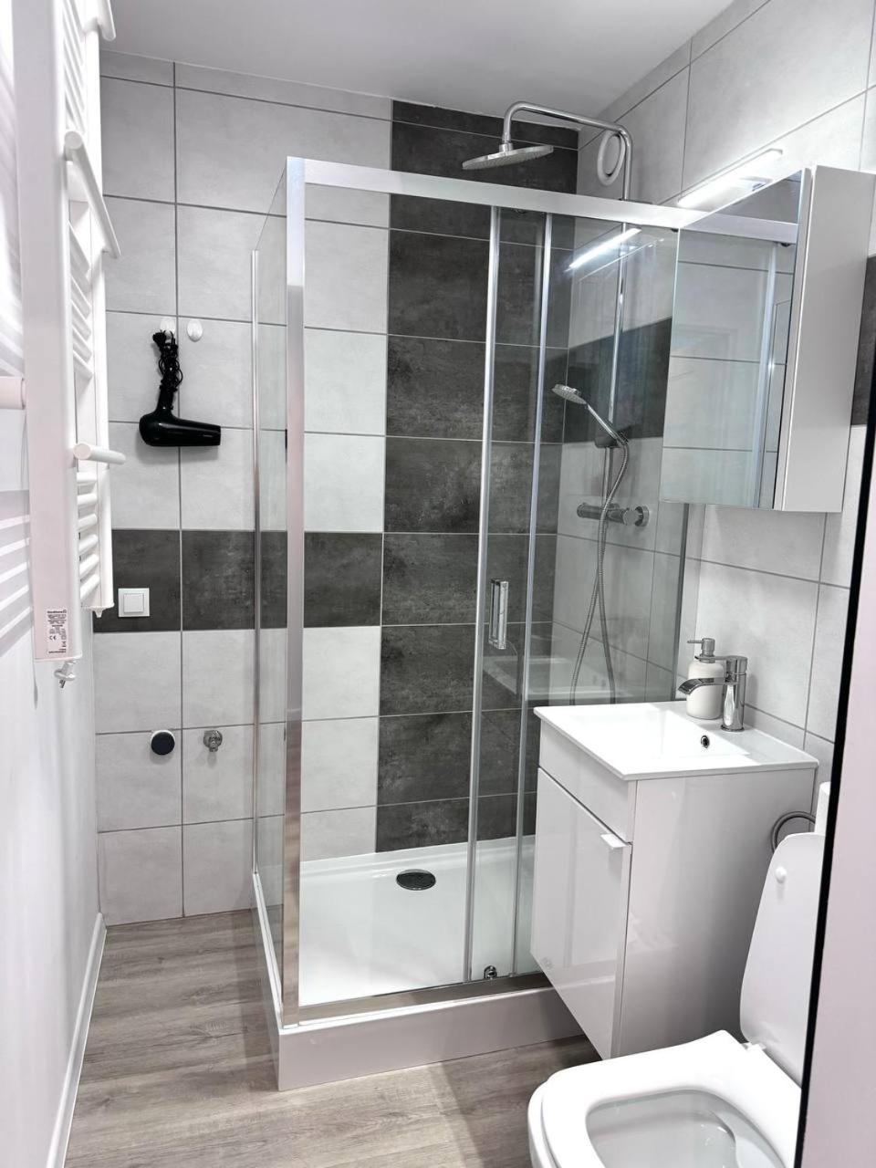 Quiet Apartment Near The Park, Metro, Centre, Wi-Fi - By Hik Apartments Varsovia Exterior foto