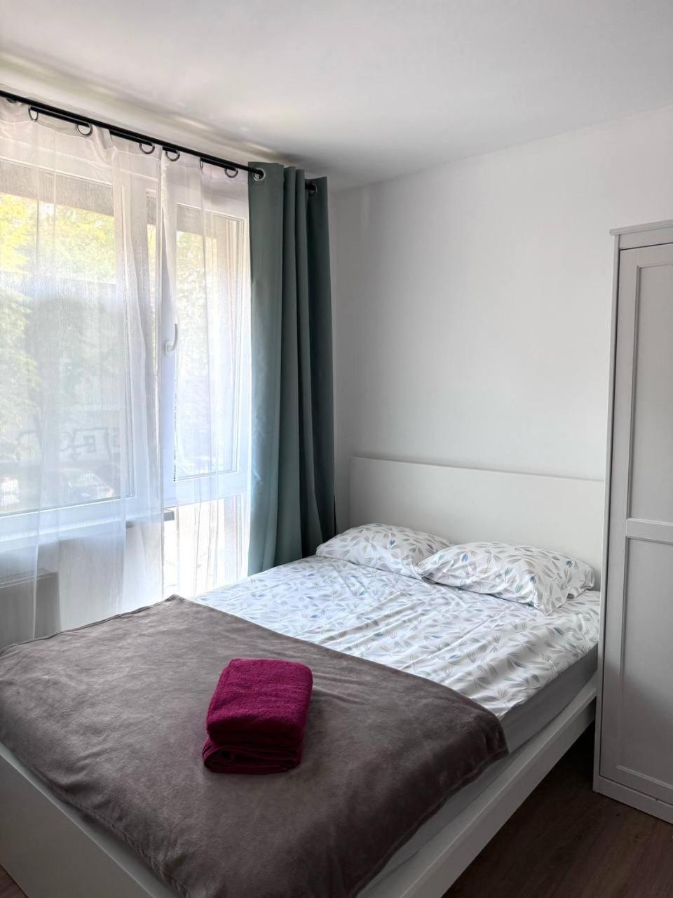 Quiet Apartment Near The Park, Metro, Centre, Wi-Fi - By Hik Apartments Varsovia Exterior foto